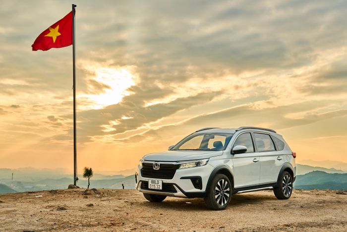 Honda City và Honda BR-V là những mẫu xe hiếm hoi trong danh mục sản phẩm của hãng tại Việt Nam chưa có tùy chọn hybrid. Ảnh: HVN.