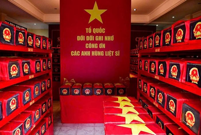 Số lượng hài cốt liệt sĩ an táng tổng cộng 731 bộ hài cốt liệt sĩ, gồm 698 bộ hài cốt liệt sĩ riêng lẻ và 01 bộ hài cốt tập thể gồm 33 hài cốt liệt sĩ