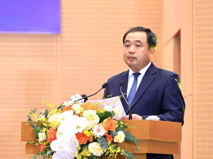 Bí thư Thành uỷ Hà Nội Trần Đức Thắng ghi nhận sự nỗ lực, cố gắng của các HLV, VĐV