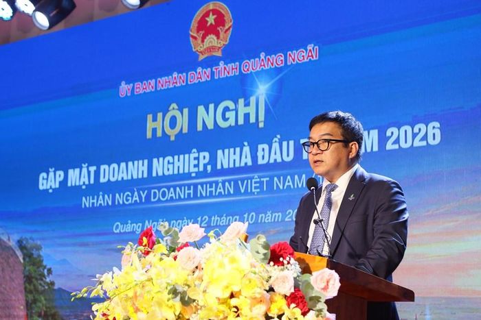 Đại diện doanh nghiệp phát biểu