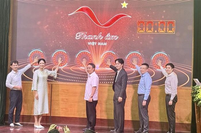 Các đại biểu chính thức phát động Chương trình “Thanh âm Việt Nam. Giai điệu cuộc sống” năm 2026. Ảnh: Phương Lan - TTXVN