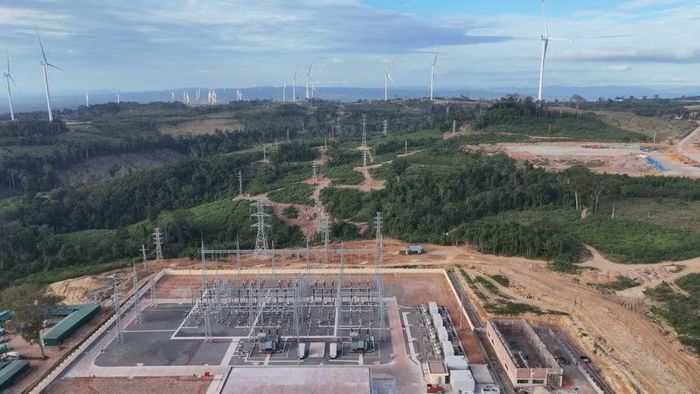 Savan 1 là dự án điện gió được T&T Group phát triển đồng bộ cả nguồn điện và hạ tầng truyền tải, kết nối dòng điện từ Lào với hệ thống điện Việt Nam. (ẢNH: ANH CHIẾN/T&T GROUP)