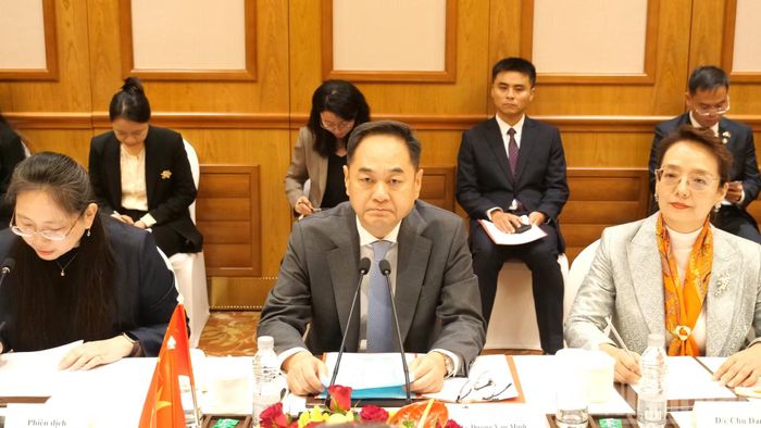 Chủ tịch Hội Hữu nghị Đối ngoại nhân dân Trung Quốc Dương Vạn Minh tại cuộc tiếp.