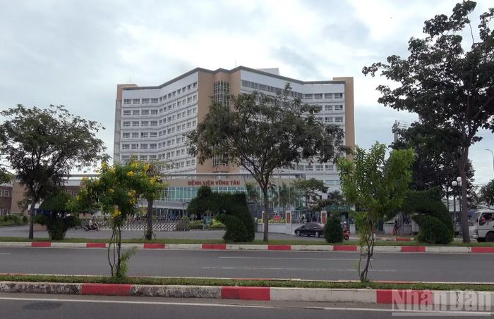 Toàn cảnh Bệnh viện đa khoa Vũng Tàu. (Ảnh: Lê Đình Thìn)