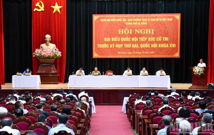  Phát biểu ý kiến tại hội nghị, Thường trực Ban Bí thư nhấn mạnh, một trong những yêu cầu xuyên suốt được Trung ương đặt ra là tiếp tục nâng cao năng lực lãnh đạo, năng lực cầm quyền của Đảng. 