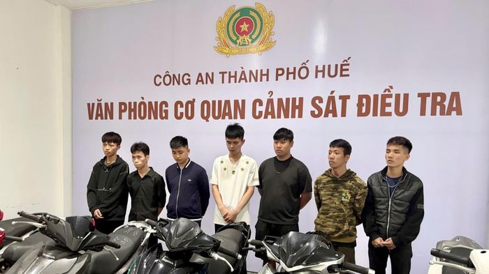 Bảy bị can bị bắt tạm giam.