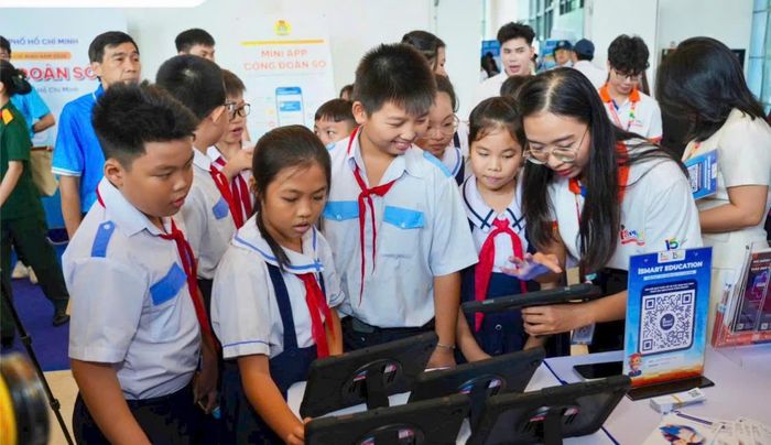  Tính đến đầu năm học 2026-2027, toàn bộ học sinh thành phố đã được cập nhật trên cơ sở dữ liệu ngành 