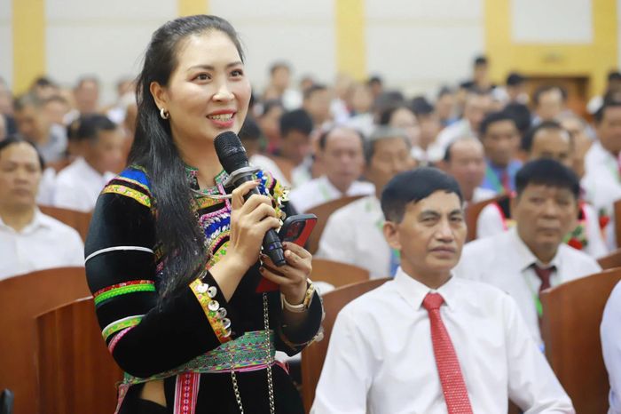  Nông dân Lưu Thị Hòa đến từ tỉnh Tuyên Quang. Ảnh: ANH THƠ 