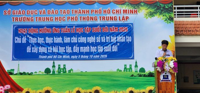 Học sinh Trường THPT Trung Lập tham gia Lễ phát động Tuần lễ hưởng ứng học tập suốt đời năm 2026