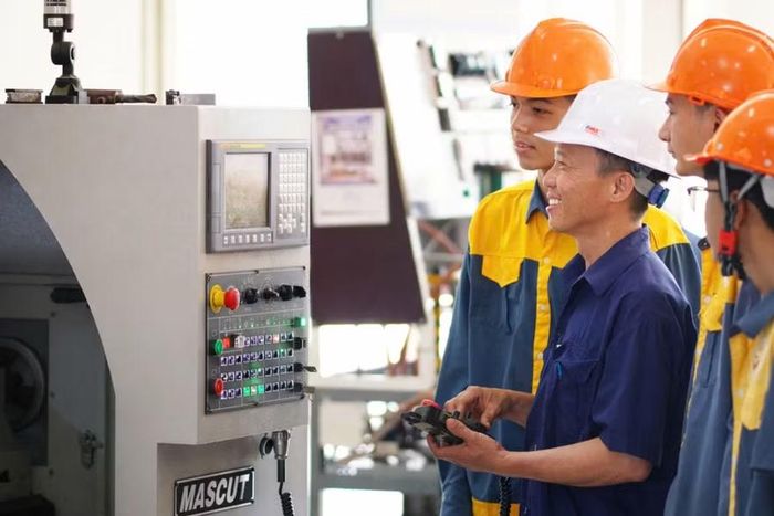 Sinh viên KGC thực hành, rèn luyện kỹ năng nghề, gắn kiến thức lý thuyết với thực tiễn.
