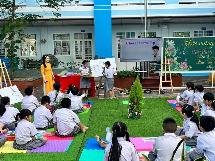 Học sinh Trường tiểu học Đinh Bộ Lĩnh (phường Phú Mỹ, TPHCM) trong một tiết học. Ảnh: Phương Nhi