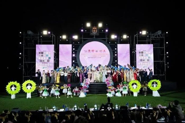 Sau hành trình năm tháng, những chiếc vương miện được trao cùng kỳ vọng về một chặng đường mới: đưa sức ảnh hưởng của các nữ doanh nhân đến gần hơn với những hoạt động thiết thực vì cộng đồng.