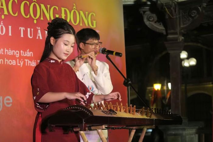 Nhiều tiết mục nghệ thuật đặc sắc tại chương trình. Ảnh: Sở VHTTDL Hà Nội