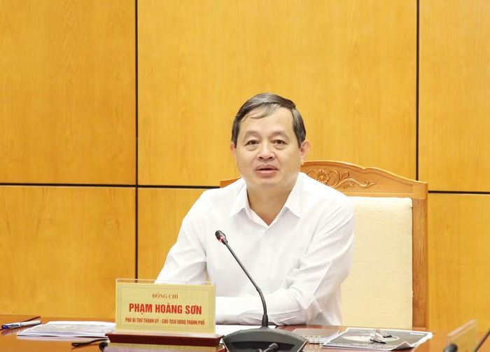 Chủ tịch UBND thành phố Phạm Hoàng Sơn kết luận buổi làm việc. Ảnh: bacninh.gov.vn.