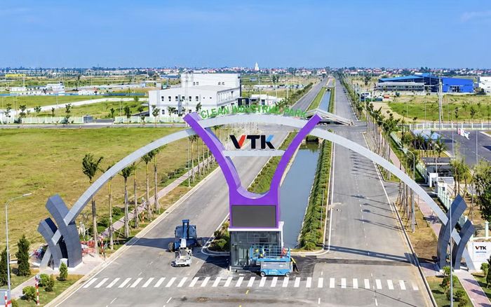 Tỉnh Hưng Yên hoàn thiện quy hoạch hạ tầng công nghiệp gồm 1 khu kinh tế, 1 khu công nghệ cao, 66 khu công nghiệp và 115 cụm công nghiệp. Ảnh: B.H.Y.