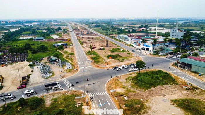 Đây là một trong những đoạn tuyến quan trọng của dự án, góp phần từng bước hoàn thiện mạng lưới giao thông khu vực phía Tây Hà Nội.