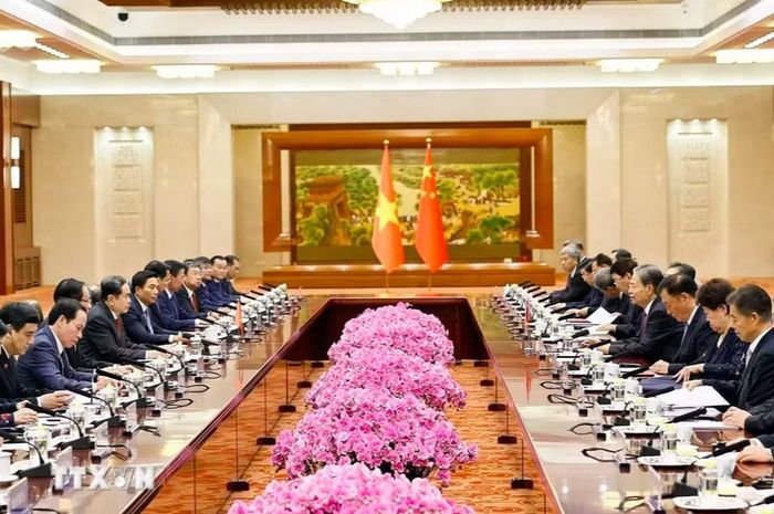 Chủ tịch Quốc hội Trần Thanh Mẫn và Ủy viên trưởng Nhân đại toàn quốc Trung Quốc Triệu Lạc Tế hội đàm và đồng chủ trì Phiên họp lần thứ hai Ủy ban hợp tác giữa Quốc hội Việt Nam và Nhân đại toàn quốc Trung Quốc. Ảnh: TTXVN