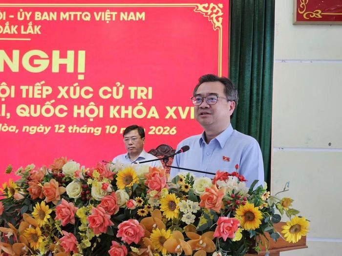 Trưởng Ban Chính sách Chiến lược Trung ương Nguyễn Thanh Nghị phát biểu tại hội nghị.
