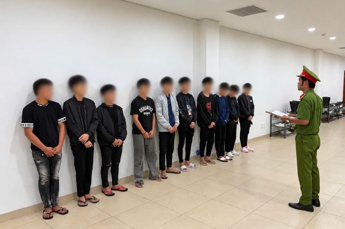 Các đối tượng thanh thiếu niên gây rối trên nhiều tuyến đường trung tâm TP Huế bị tạm giữ