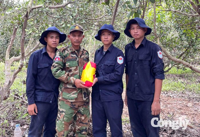 Quy tập 150 hài cốt liệt sĩ tại Campuchia sau hơn 1 tháng tìm kiếm.