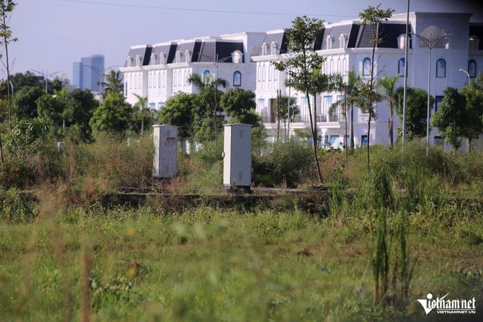Nhiều vị trí chưa triển khai thi công. Ảnh: Minh Khôi