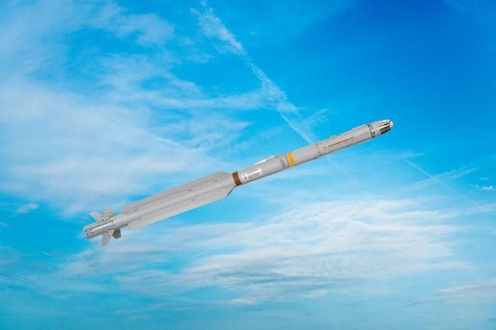 Tên lửa đất đối không không IRIS-T. Ảnh: Tập đoàn quốc phòng Đức Diehl Defence/twz.com