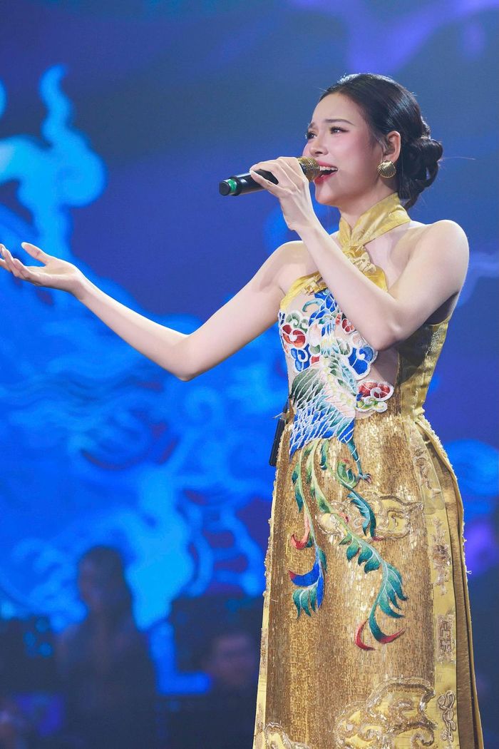 Đoàn Linh