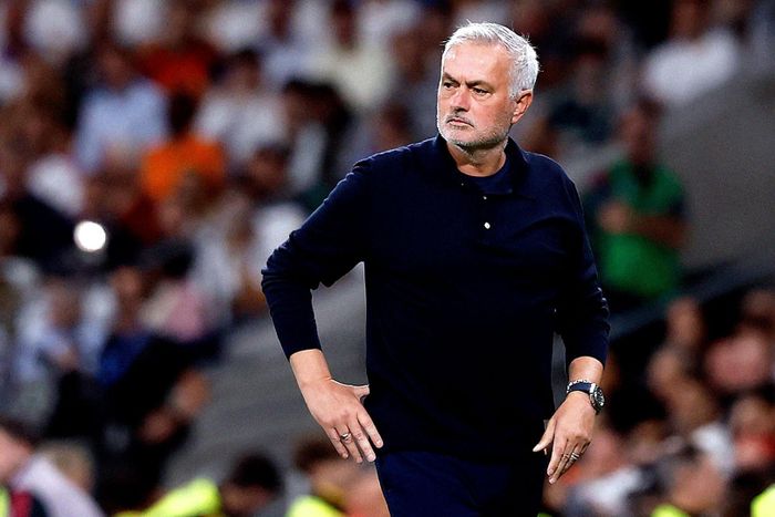 Mourinho trở lại đúng bản chất khi Real Madrid đang chịu nhiều áp lực. Ảnh: Diario AS