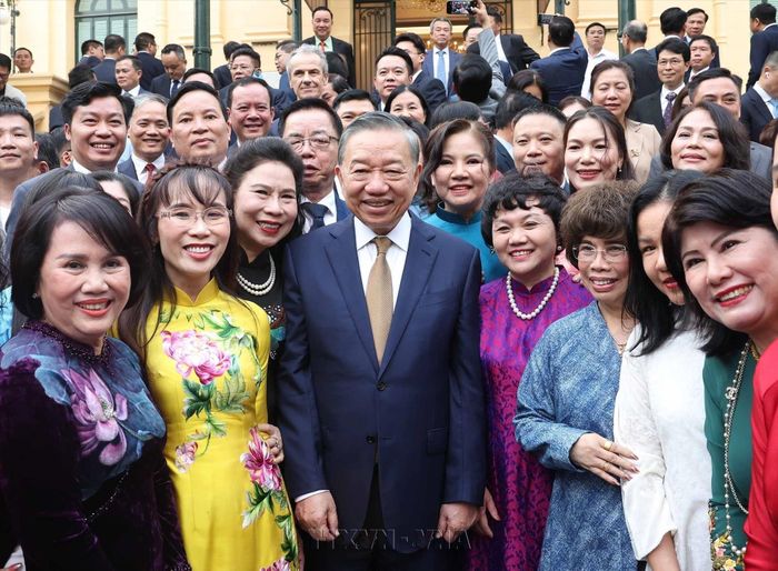   Tổng Bí thư, Chủ tịch nước Tô Lâm và các đại biểu tham dự. Ảnh: TTXVN  