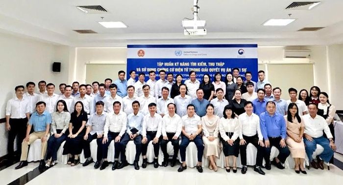 Các đại biểu tham dự tập huấn.