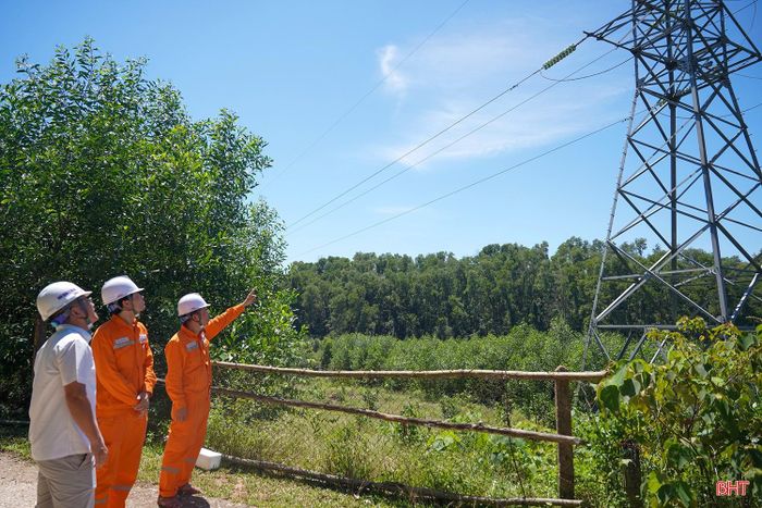 Dự án "Giảm thiểu sự cố do quá điện áp khí quyển đường dây 110kV trên địa bàn tỉnh Hà Tĩnh" đã hoàn thành trong tháng 9/2026.