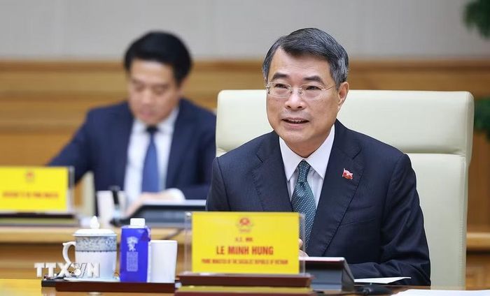 Thủ tướng Lê Minh Hưng phát biểu tại cuộc tiếp các Đại sứ, đại biện phái đoàn Liên minh châu Âu và các nước thành viên EU tại Việt Nam. (Ảnh: Dương Giang/TTXVN)