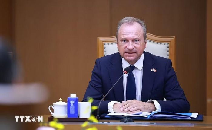Bộ trưởng Tài chính Luxembourg Gilles Roth phát biểu. (Ảnh: Dương Giang/TTXVN)