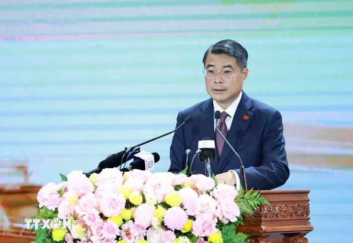 Thủ tướng Lê Minh Hưng phát biểu tại Hội nghị công bố Quy hoạch tỉnh Hưng Yên thời kỳ 2021-2030, tầm nhìn đến năm 2050. (Ảnh: Dương Giang/TTXVN)