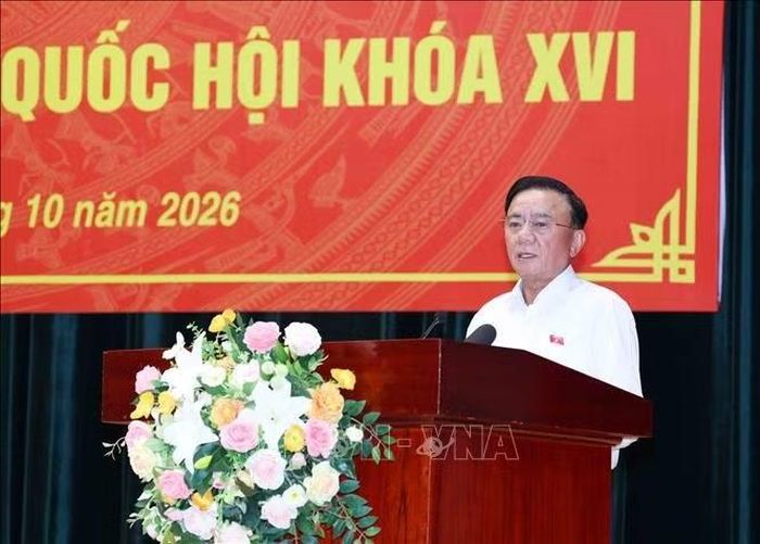 Đồng chí Trần Cẩm Tú, Uỷ viên Bộ Chính trị, Thường trực Ban Bí thư phát biểu tại hội nghị. Ảnh: Phương Hoa/TTXVN