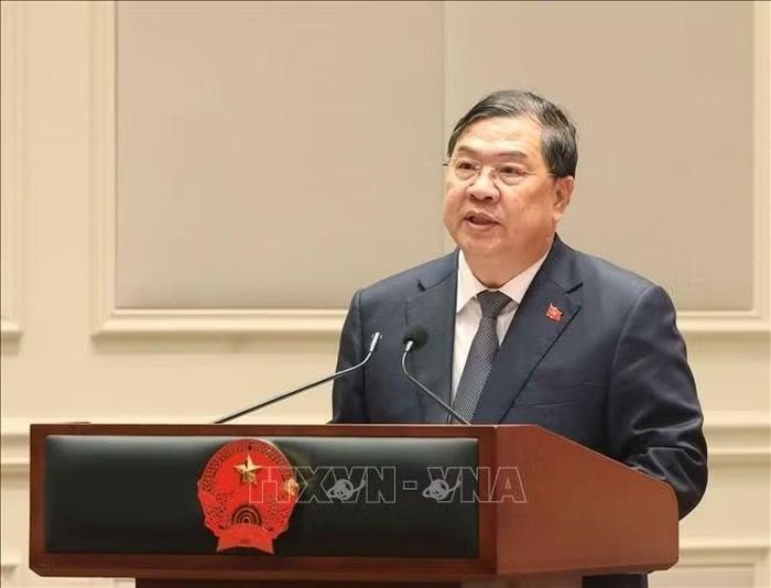 Đồng chí Phạm Gia Túc, Ủy viên Bộ Chính trị, Phó Thủ tướng thường trực Chính phủ phát biểu . Ảnh: Thống Nhất/TTXVN