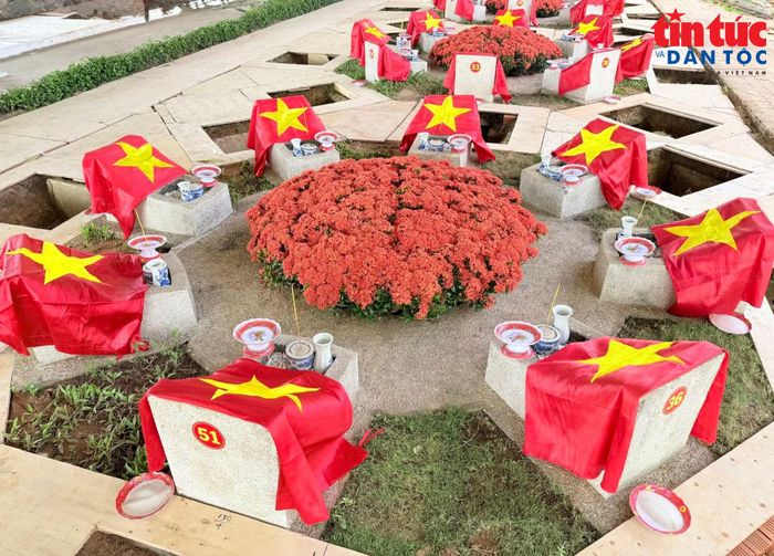 Các hài cốt liệt sĩ được tìm kiếm, quy tập tại Công viên Lê Thị Riêng về an nghỉ tại Nghĩa trang Liệt sĩ TP Hồ Chí Minh.