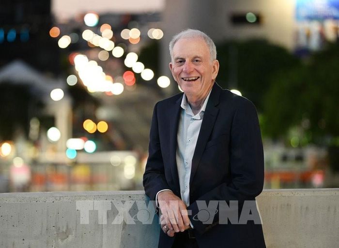 Giáo sư danh dự Robert Henry thuộc Đại học Queensland, chuyên gia nổi tiếng trong lĩnh vực đổi mới sáng tạo nông nghiệp của Australia. Ảnh: TTXVN