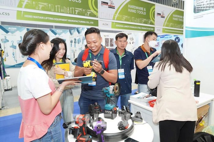 Cơ hội tìm kiếm đối tác kinh doanh trong khuôn khổ triển lãm