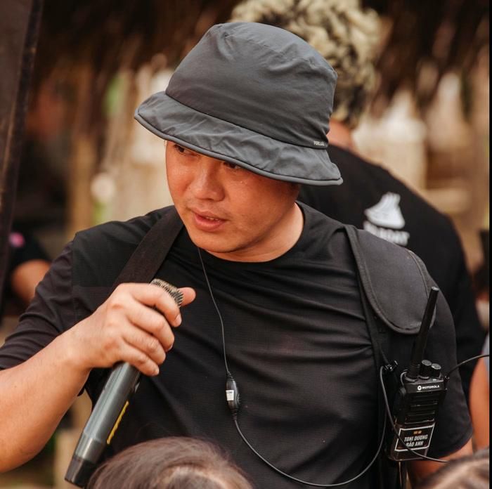 Đạo diễn Toni Dương Bảo Anh gây chú ý khi lần đầu cầm trịch phim điện ảnh với Trại Buôn Người. Ảnh: FBNV