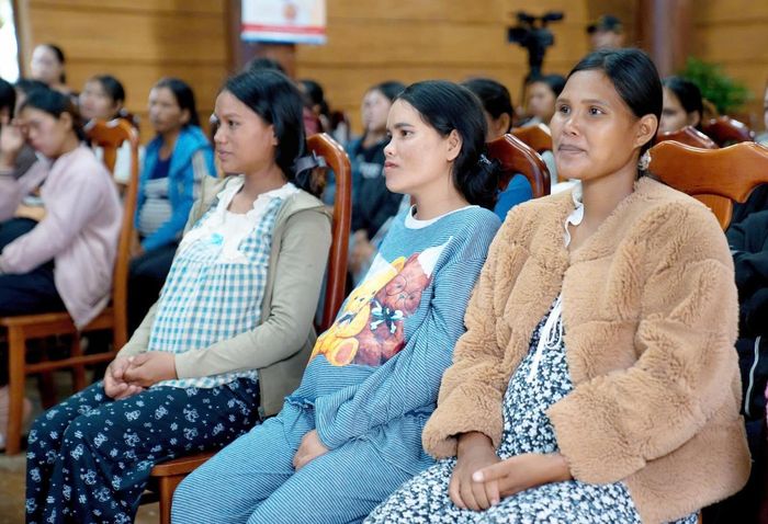 Chương trình giúp phụ nữ khó khăn có thêm điều kiện tiếp cận dịch vụ chăm sóc sức khỏe và được đồng hành trên hành trình làm mẹ.