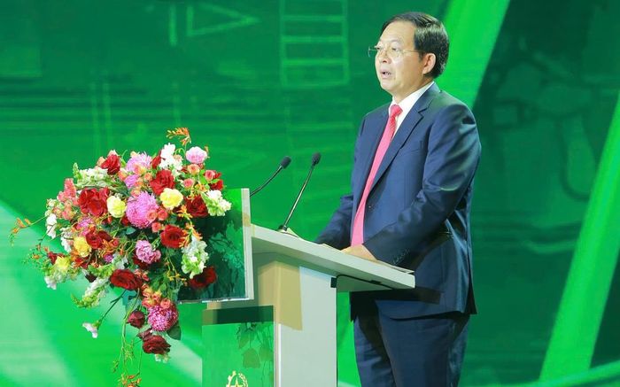 Ủy viên Trung ương Đảng, Phó Thủ tướng Chính phủ Hồ Quốc Dũng phát biểu tại Lễ tôn vinh và trao danh hiệu Nông dân Việt Nam xuất sắc năm 2026