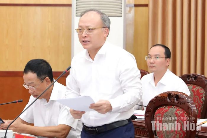 Giám đốc Sở Tài chính Lê Trọng Thụ phát biểu tại hội nghị.