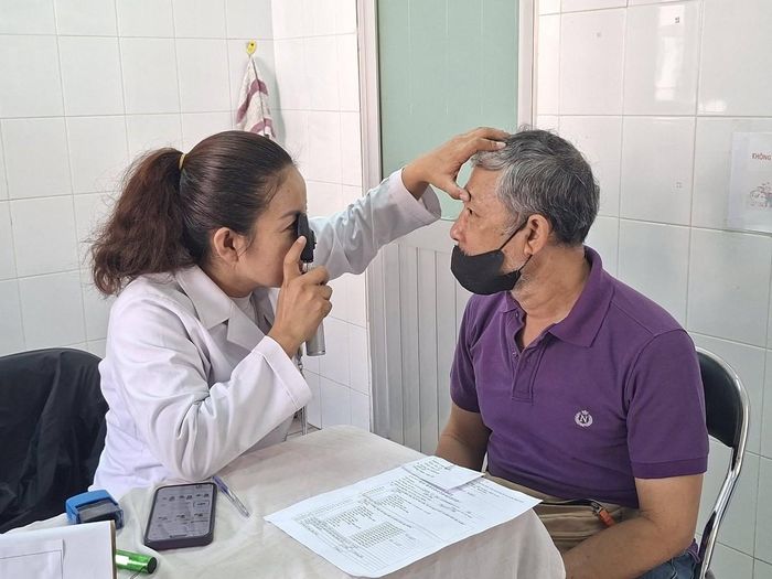 Dữ liệu khám sức khỏe cho thấy những vấn đề sức khỏe nổi bật khác nhau giữa các nhóm tuổi. Ảnh: Bệnh viện Lê Văn Thịnh