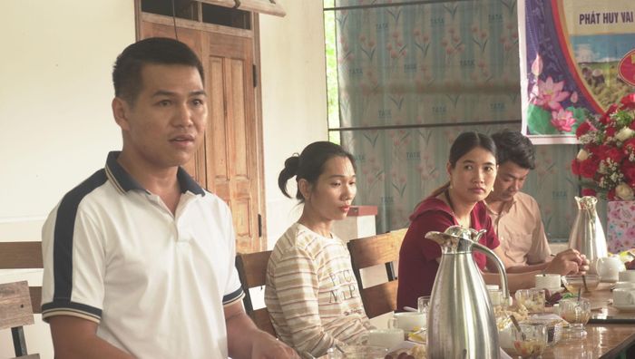 Đại diện các doanh nghiệp, hợp tác xã trao đổi về những khó khăn, vướng mắc cần được tháo gỡ. Ảnh: HỒNG NĂM
