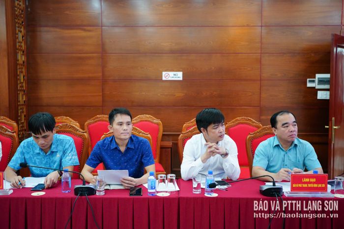 Các đại biểu dự hội thảo