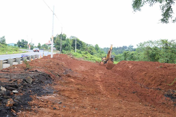 Giải pháp cấp bách đã được xử lý tại khu vực tái sụt lún ven đường Hồ Chí Minh qua xã Quảng Tín, tỉnh Lâm Đồng