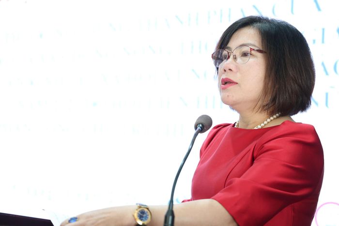 Phó Chủ tịch Hội LHPN tỉnh Lâm Đồng, Trưởng Ban Công tác Phụ nữ Nguyễn Thị Phương Thảo phát biểu khai mạc