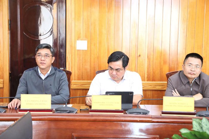 Các đại biểu tham dự