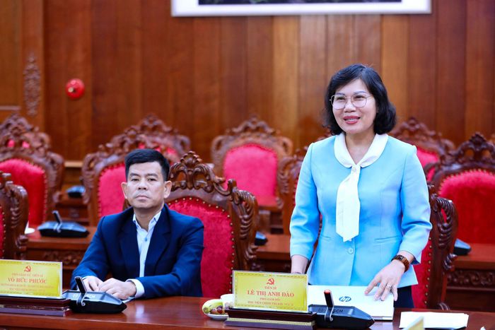 Phó Giám đốc Học viện Chính trị khu vực II Lê Thị Anh Đào bày tỏ sự phấn khởi về những kết quả trong hoạt động bảo vệ nền tảng tư tưởng của Đảng tại Lâm Đồng